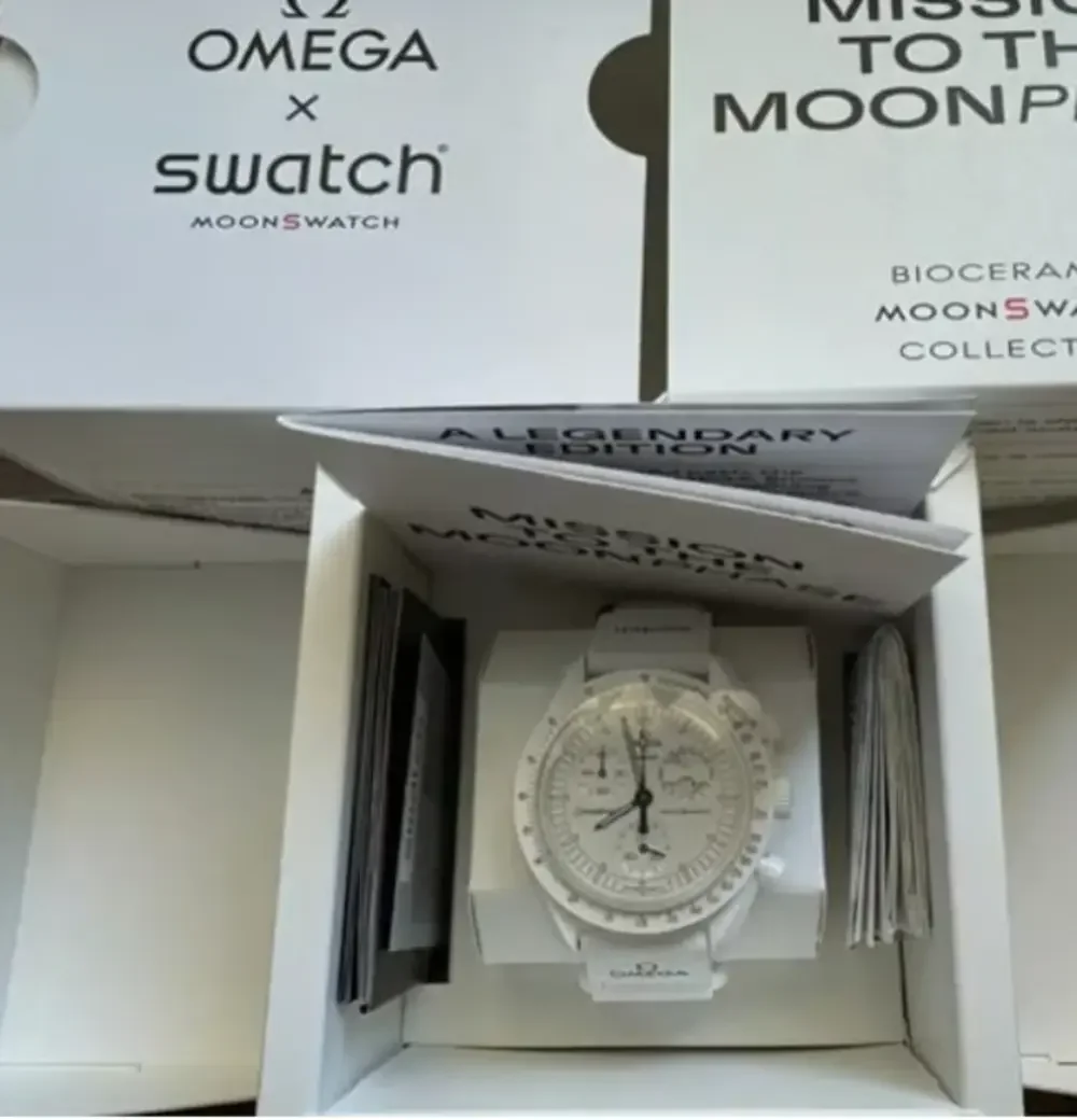 Swatch x Omega Snoopy Moonswatch Mission To The Moonphase - Full Moon (White)
